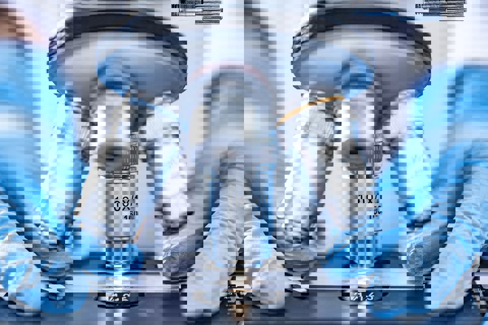 МИКРОБИОЛОГИЙН ТҮҮХЭН ДЭХ ОНЦЛОХ ҮЙЛ ЯВДЛУУД